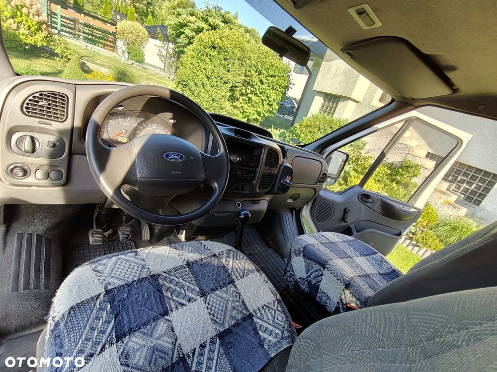 Ford Transit - 2