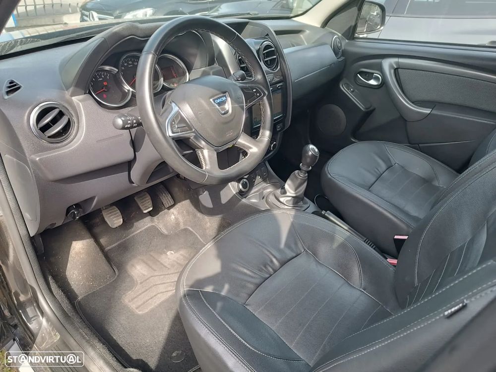 Dacia Duster 1.5 dCi Prestige 4WD - 10