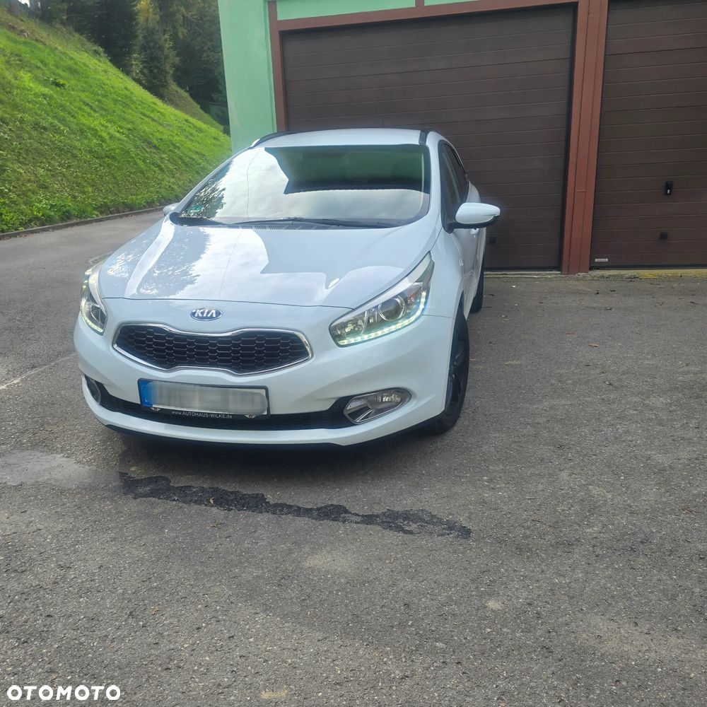 Kia Ceed 1.4 CVVT SW Edition 7 - 4
