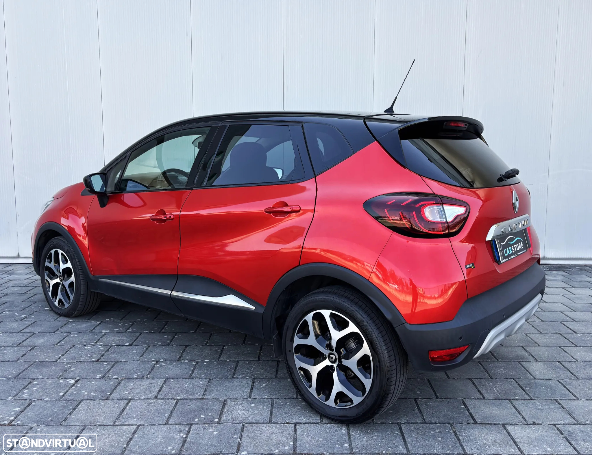 Renault Captur 1.5 dCi Exclusive EDC - 4