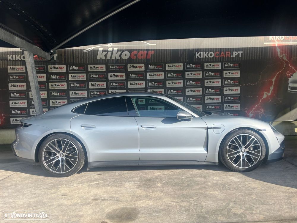 Porsche Taycan Standard - 11