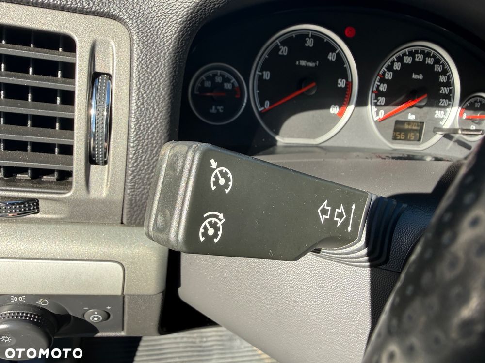 Opel Vectra 1.9 CDTI Cosmo - 19