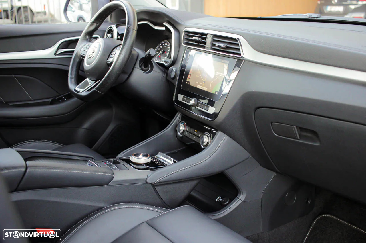 MG ZS EV 44.5 kWh Luxury - 6