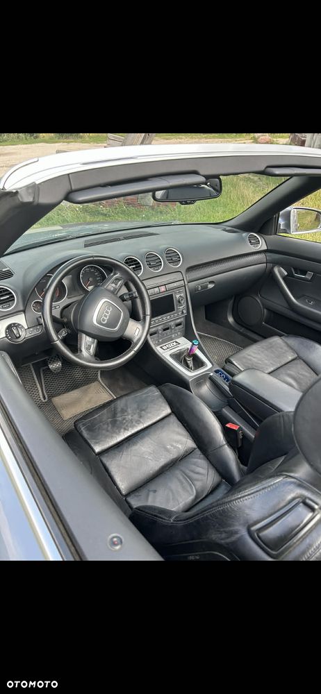 Audi A4 Cabrio 2.0 TDI DPF - 6