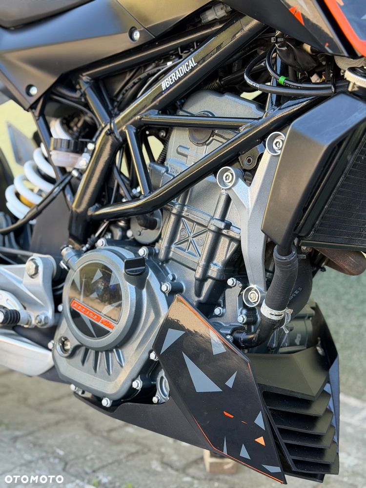 KTM Duke 125 - 5
