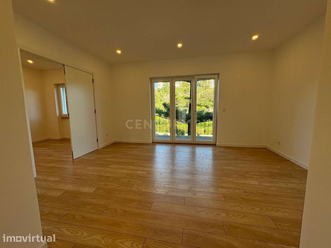 Apartamento T3 para Arrendamento. - Grande imagem: 2/2
