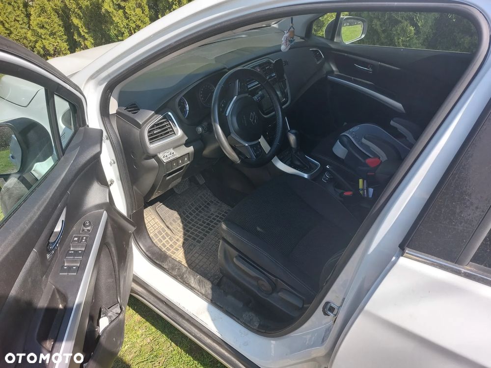 Suzuki SX4 - 7