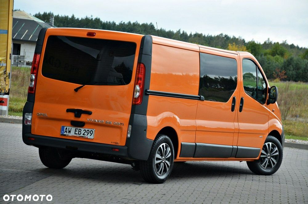 Opel Vivaro - 13
