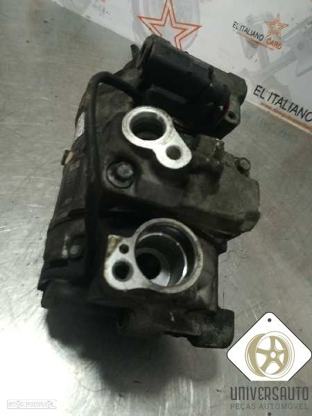 COMPRESSOR AR CONDICIONADO AUDI A4 AVANT 2005 - 5