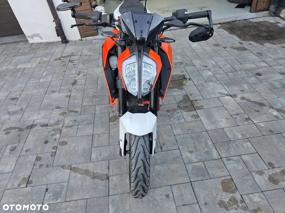 KTM Duke - 16