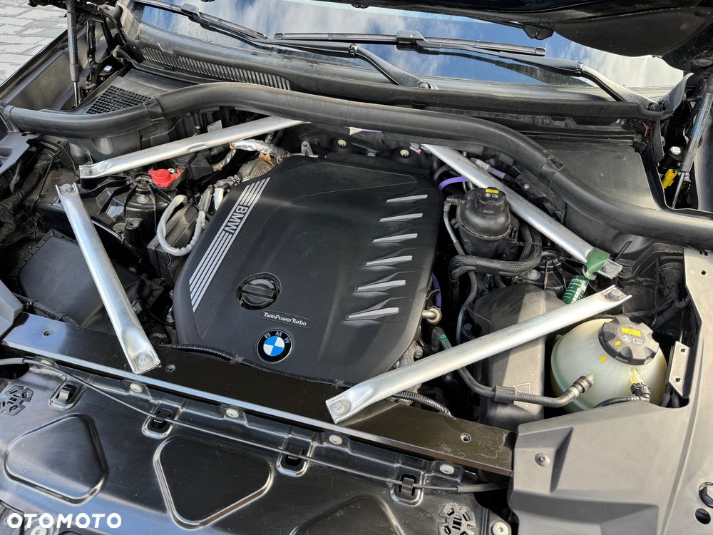 BMW X5 xDrive30d - 36