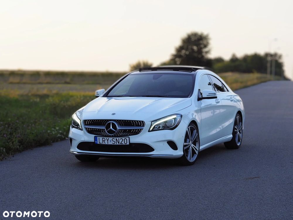 Mercedes-Benz CLA 250 7G-DCT UrbanStyle Edition - 3