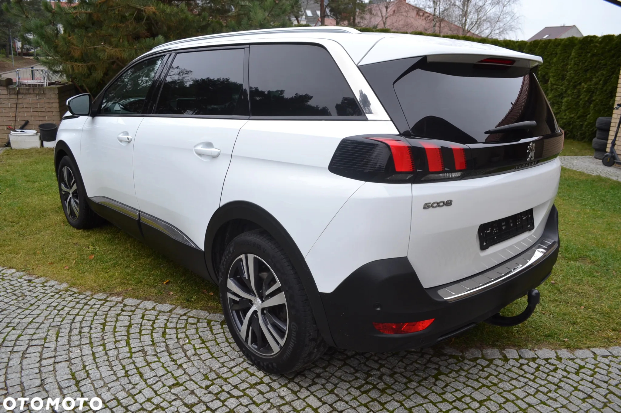 Peugeot 5008 - 3