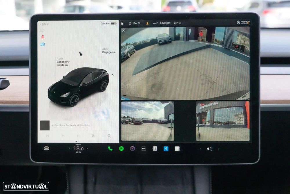 Tesla Model Y Performance Dual Motor AWD - 18