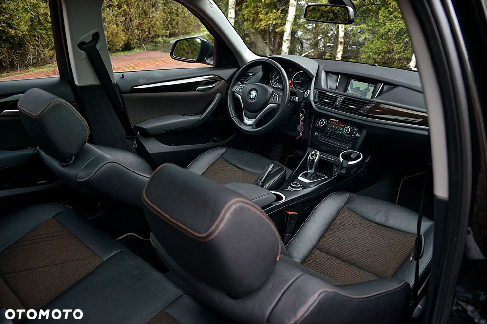 BMW X1 xDrive20d xLine - 7