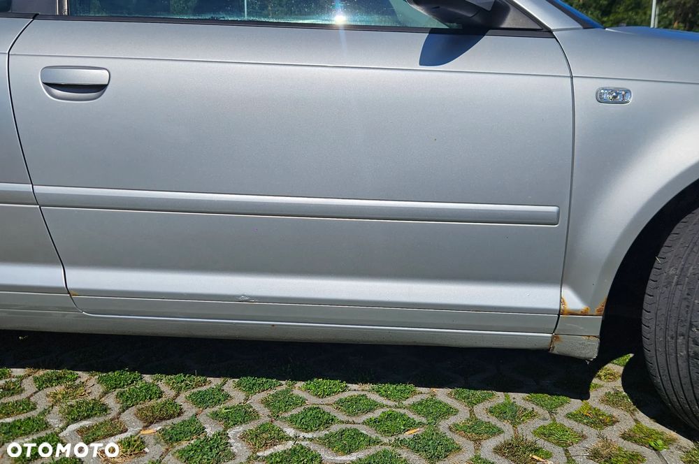 Audi A3 3-drzwiowe 1.6 FSI Attraction - 15