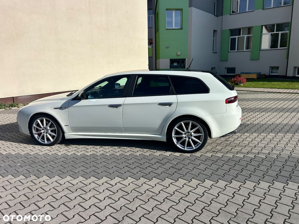 Alfa Romeo 159 - 6