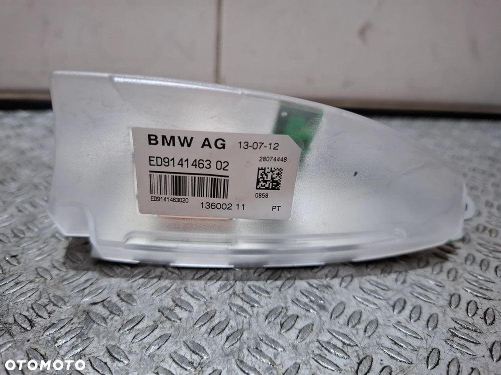 Antena dachowa rekin  BMW 5 F10 rok 2012 nr 13600211 kolor A52 - 2