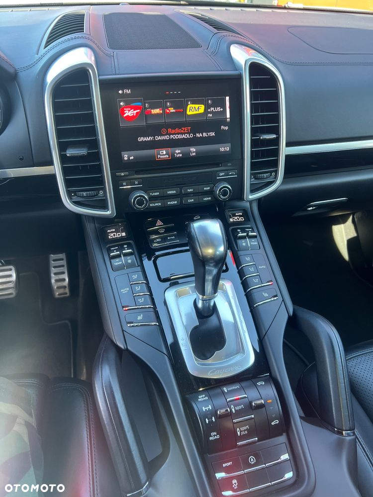 Porsche Cayenne S Diesel - 11
