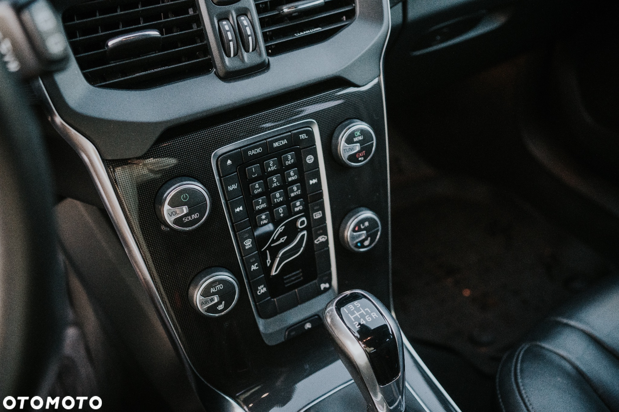 Volvo V40 D2 Drive-E Inscription - 9