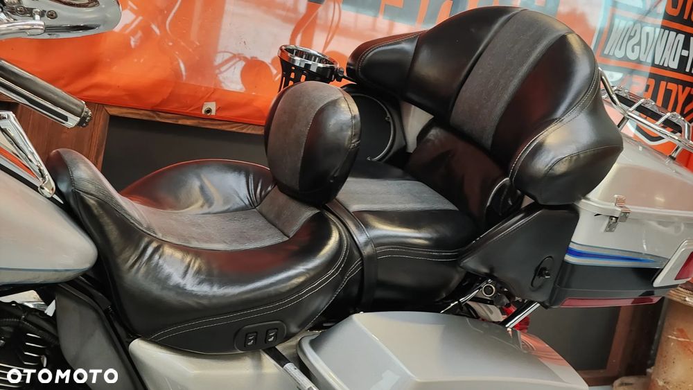 Harley-Davidson Touring Ultra Limited - 22