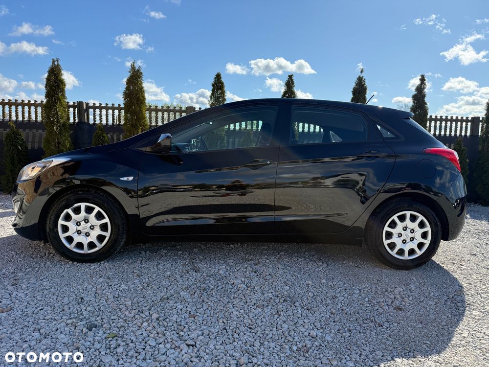 Hyundai i30 1.6 CRDI Trend - 4