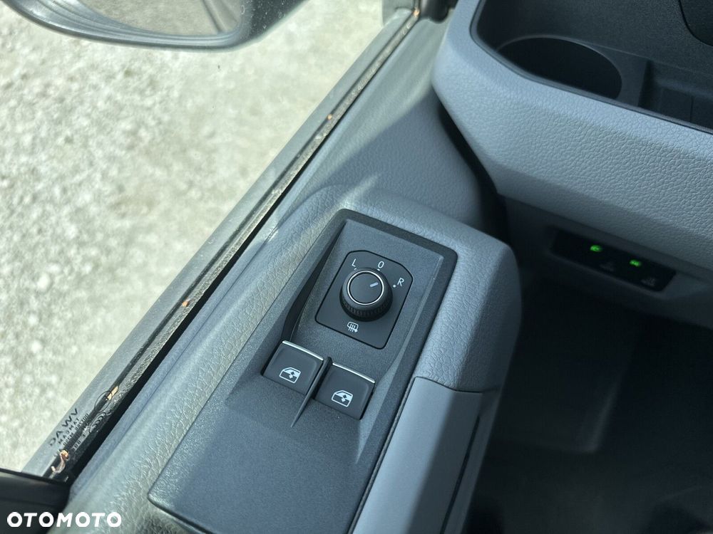 Volkswagen Crafter - 16