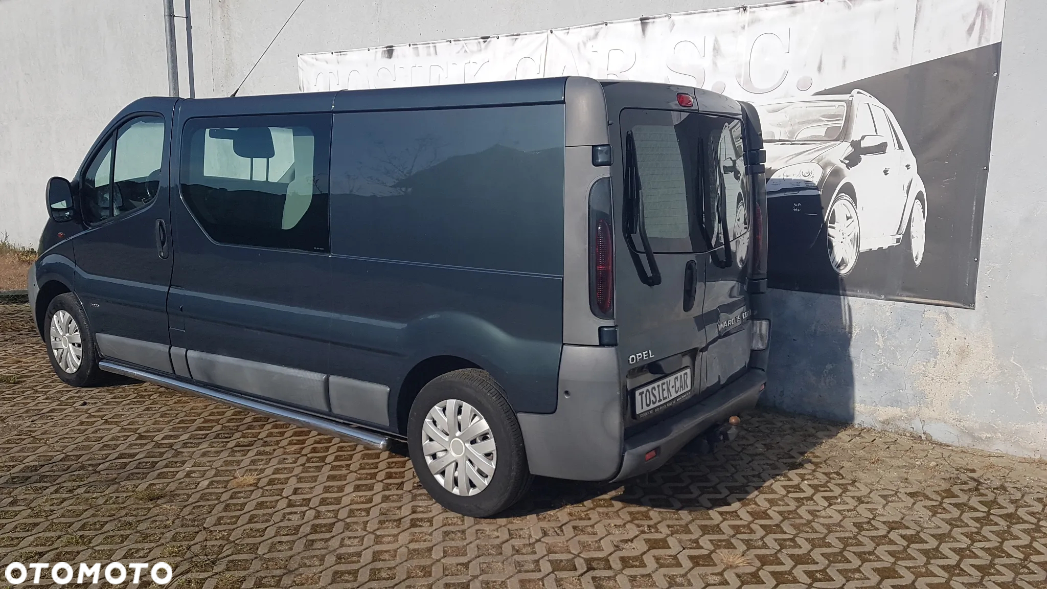 Opel Vivaro 1.9 cdti - 4