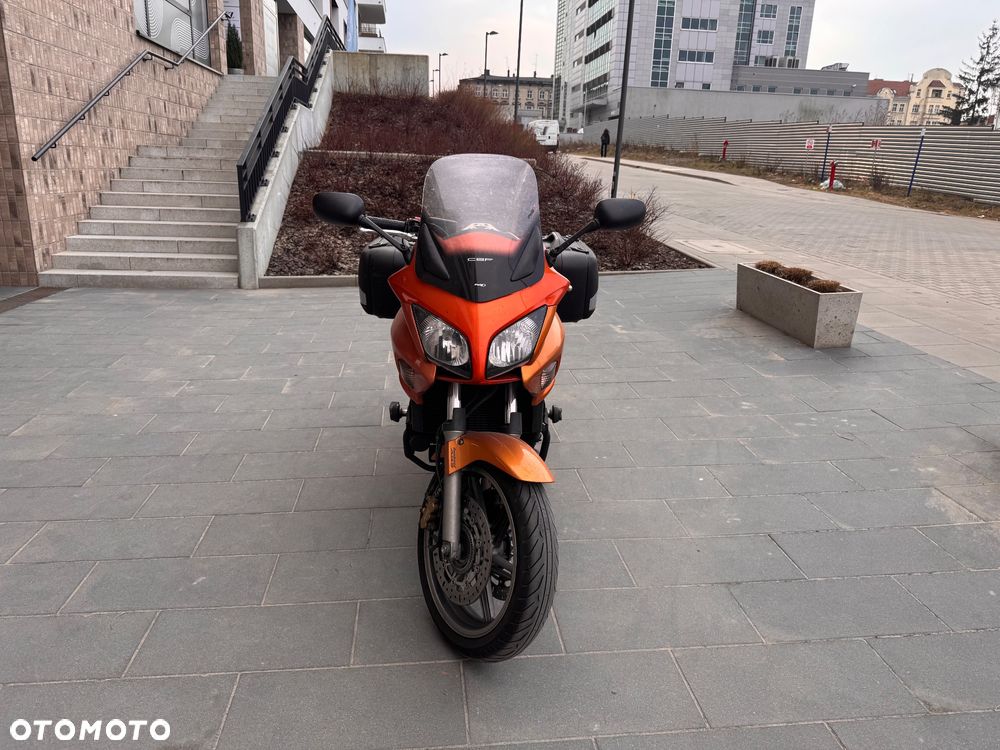 Honda CBF - 6