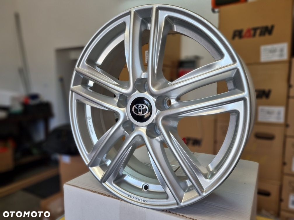 Toyota C-HR 17 " Nowe Felgi Aluminiowe 5x114,3 C-HR II gen. Srebrne - 3