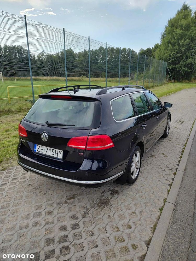 Volkswagen Passat 1.8 TSI Comfortline - 4