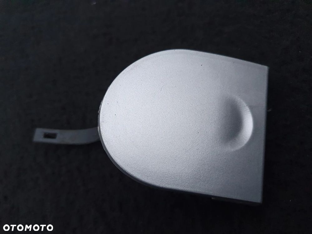 OPEL ZAFIRA A ZAŚLEPKA HAKA ZDERZAKA TYŁ OSŁONA 90580831 SREBRNA - 1