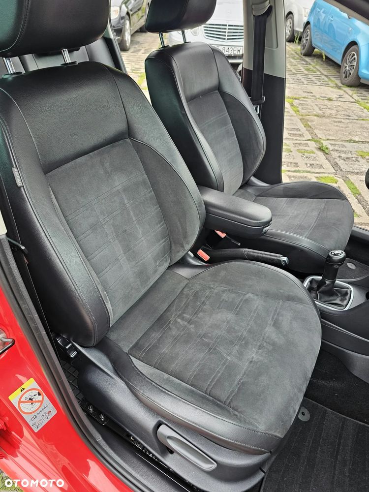 Volkswagen Polo 1.6 TDI Highline - 19
