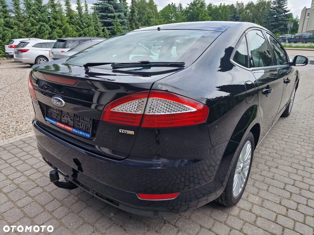 Ford Mondeo - 8