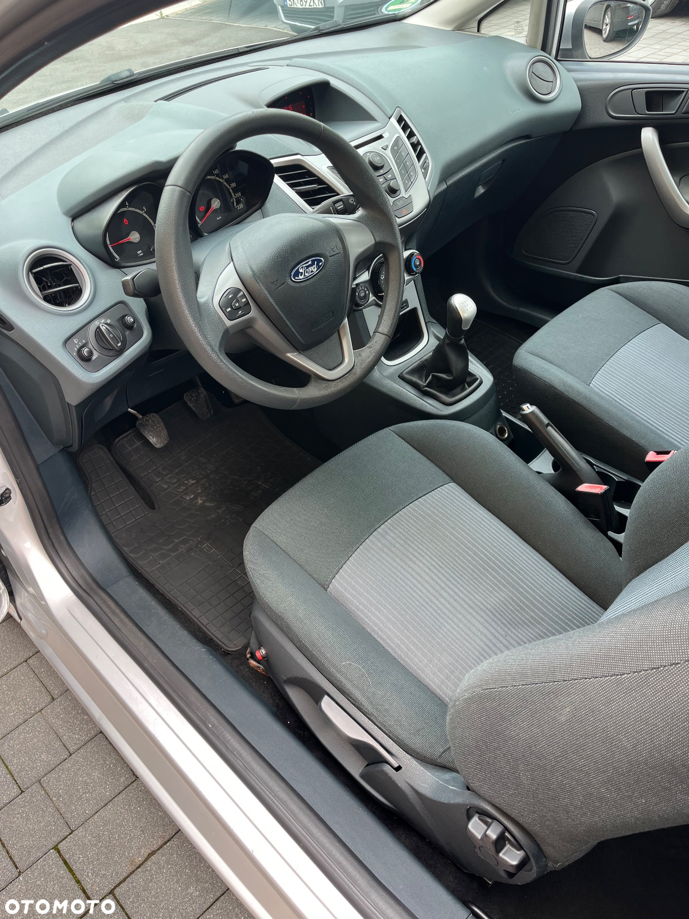 Ford Fiesta 1.25 Trend - 7