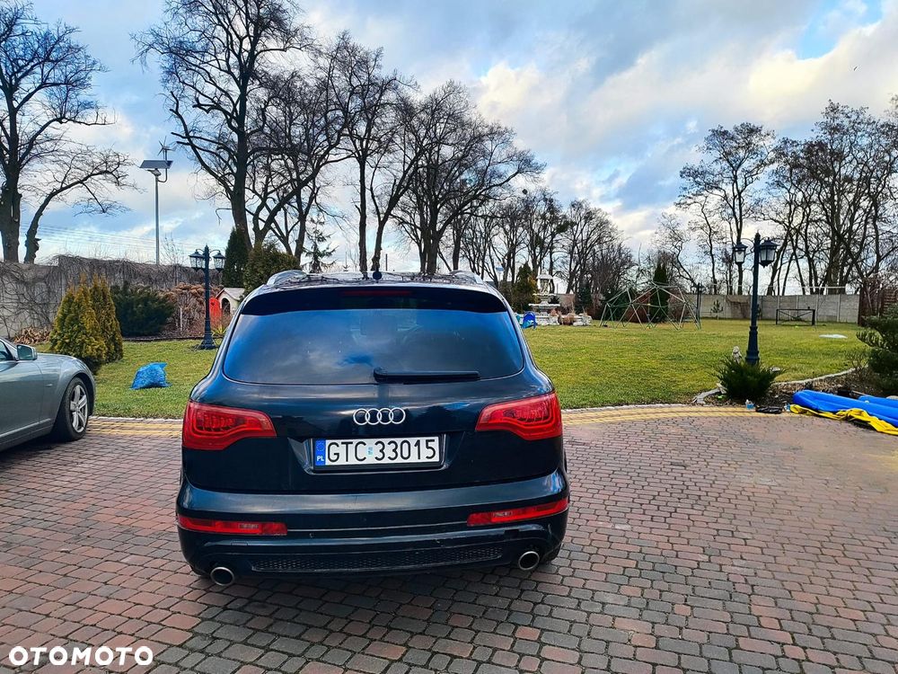 Audi Q7 - 6
