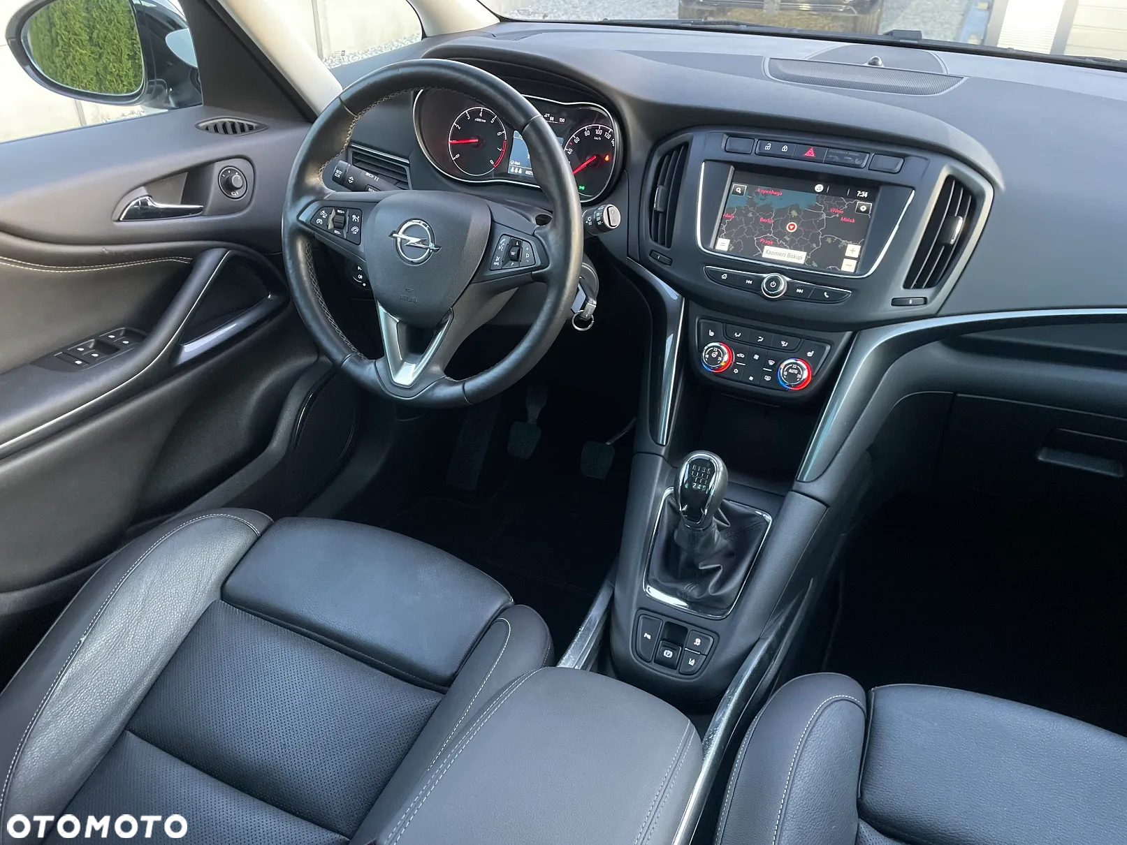 Opel Zafira - 23
