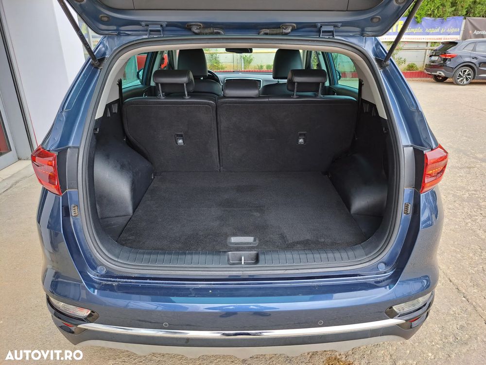 Kia Sportage 1.6 CRDI AWD DCT SPIRIT - 19