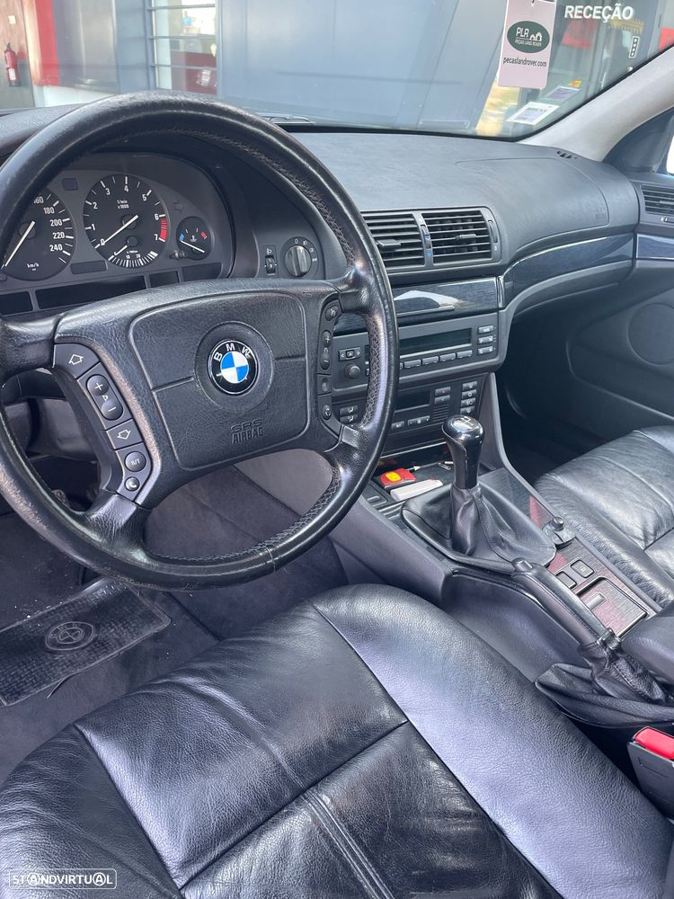 BMW 520 i - 2