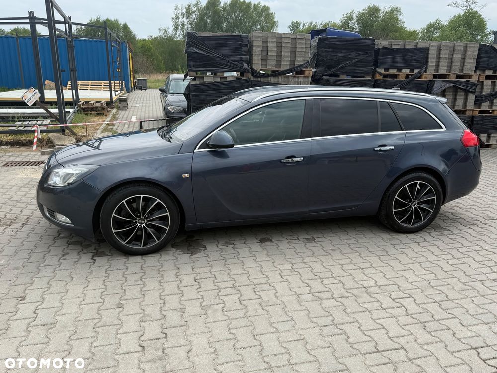 Opel Insignia 2.0 T Cosmo 4x4 - 3