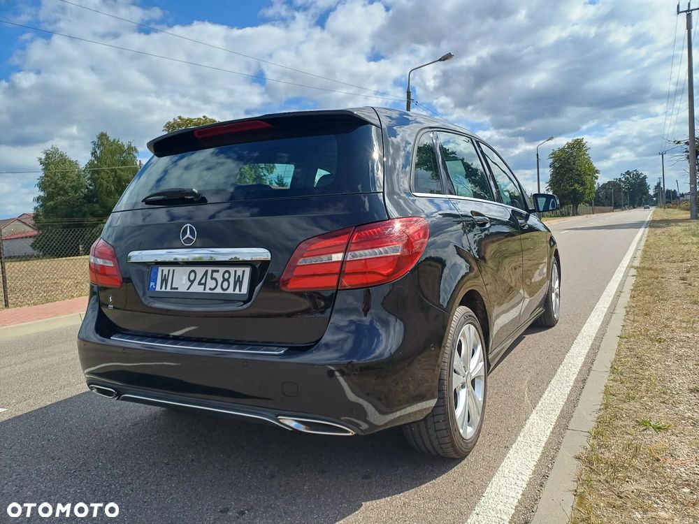 Mercedes-Benz Klasa B 180 (CDI) d 7G-DCT Urban - 2