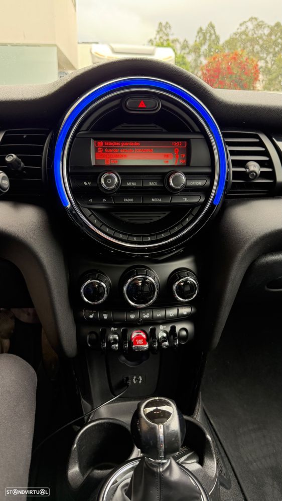 MINI 3 Portas - 4