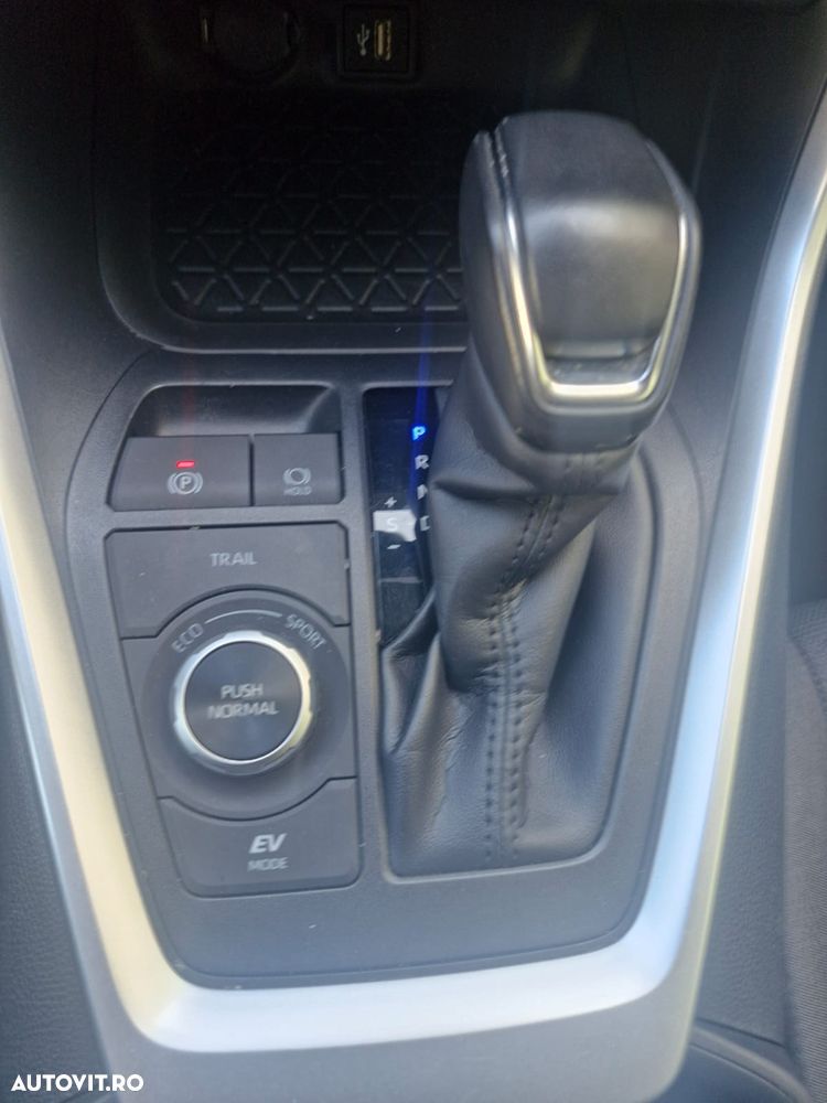Toyota RAV4 2.5 VVT-iE 4x4 Dynamic - 14