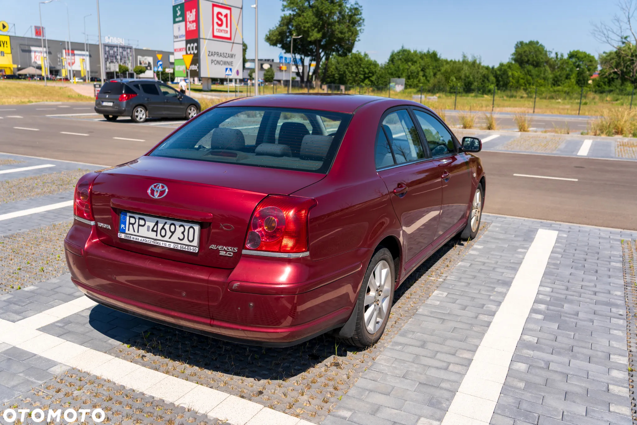 Toyota Avensis - 10