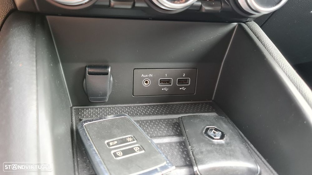 Renault Captur 1.6 E-Tech Plug-In Intens - 32