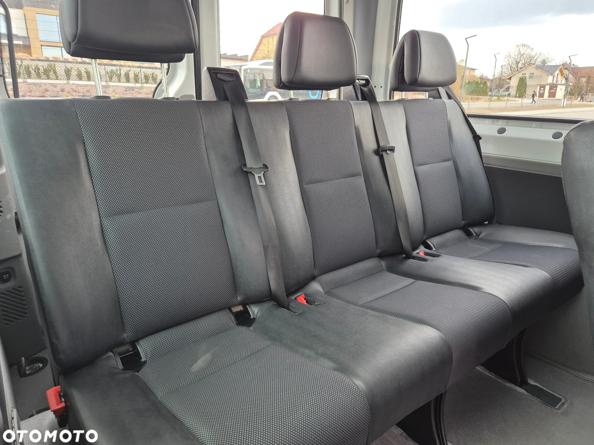 Mercedes-Benz Sprinter - 17