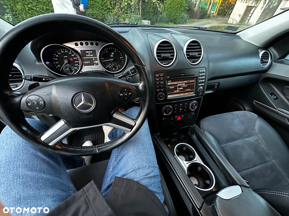 Mercedes-Benz ML 300 CDI BlueEff 4-Matic - 8