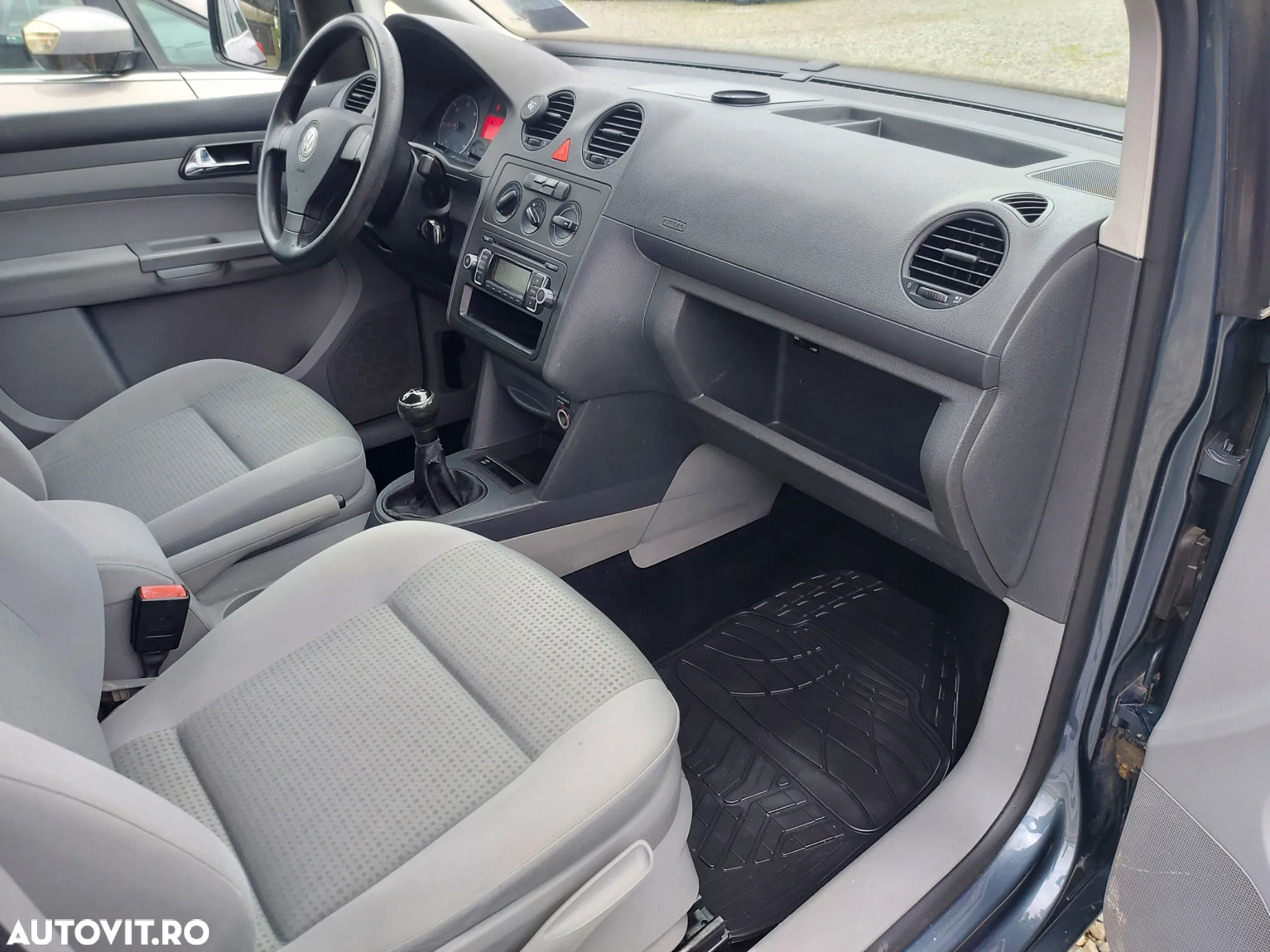 Volkswagen Caddy - 16