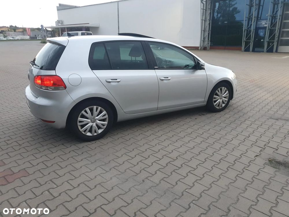Volkswagen Golf 2.0 TDI Comfortline - 4