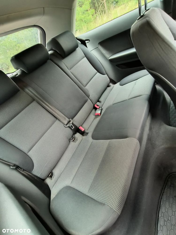 Audi A3 3-drzwiowe 2.0 TDI Ambiente - 11